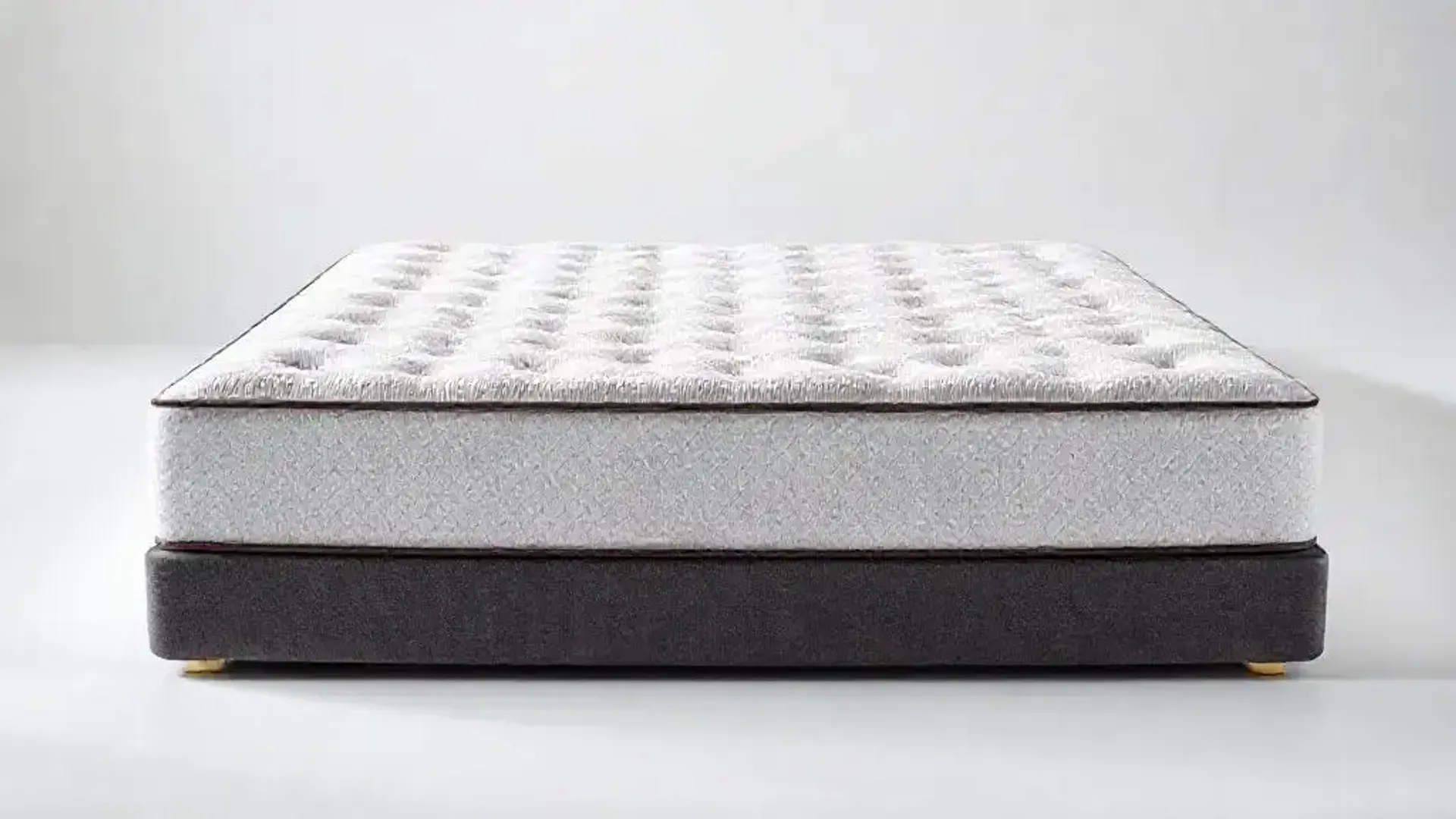 Ortopedista explica como escolher um colchão para dormir melhor em 2026: Guia completo