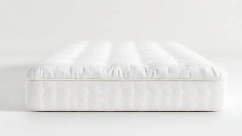 Render 3D detalhado de um corte transversal de colchão, ilustrando a camada espessa e macia do pillow top para conforto extra.